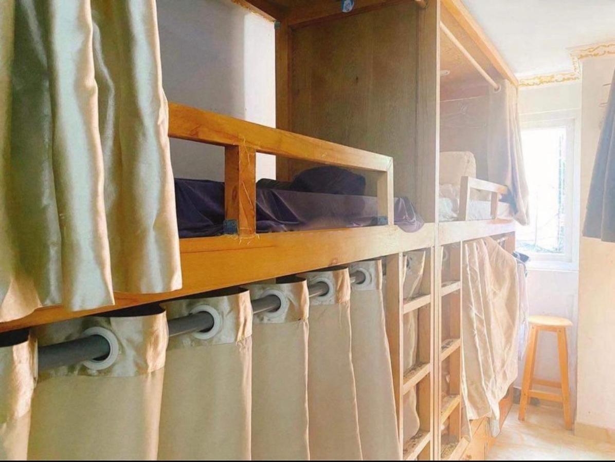 Lataland Hostel Хошимін Екстер'єр фото