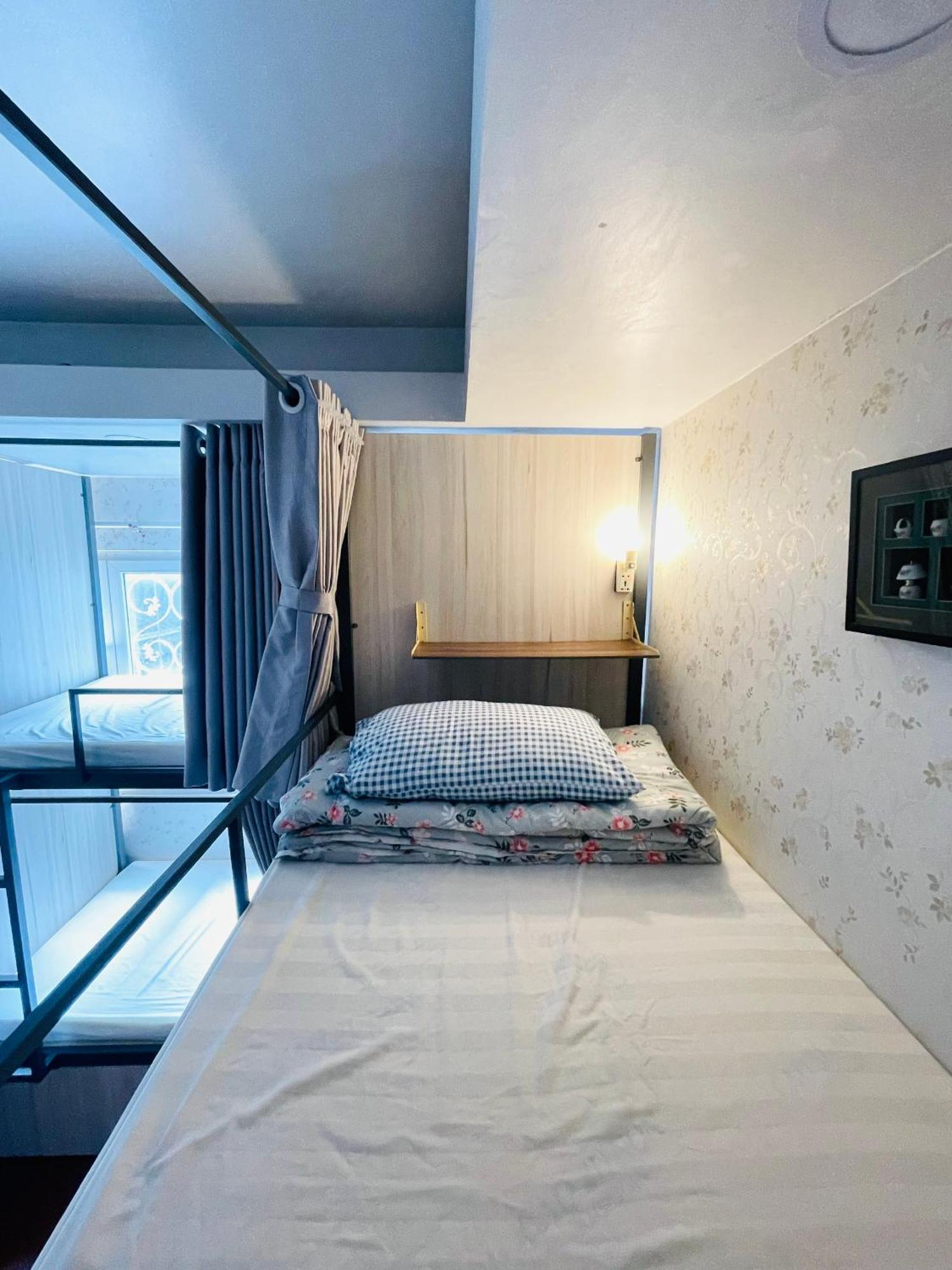 Lataland Hostel Хошимін Екстер'єр фото